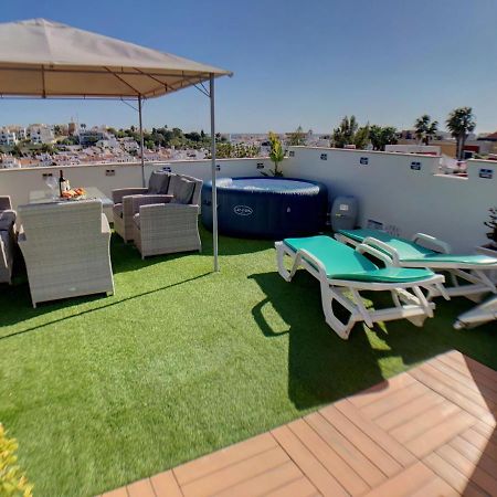 Apartment Beta - 2 Bedrooms, Private Rooftop Patio With Hot Tub, Bbq And View 페하구도 외부 사진