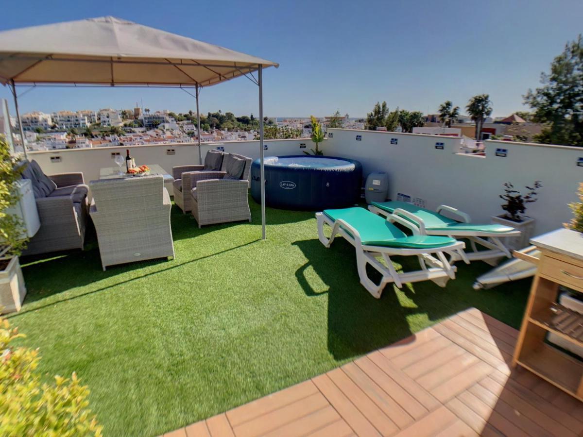 Apartment Beta - 2 Bedrooms, Private Rooftop Patio With Hot Tub, Bbq And View 페하구도 외부 사진